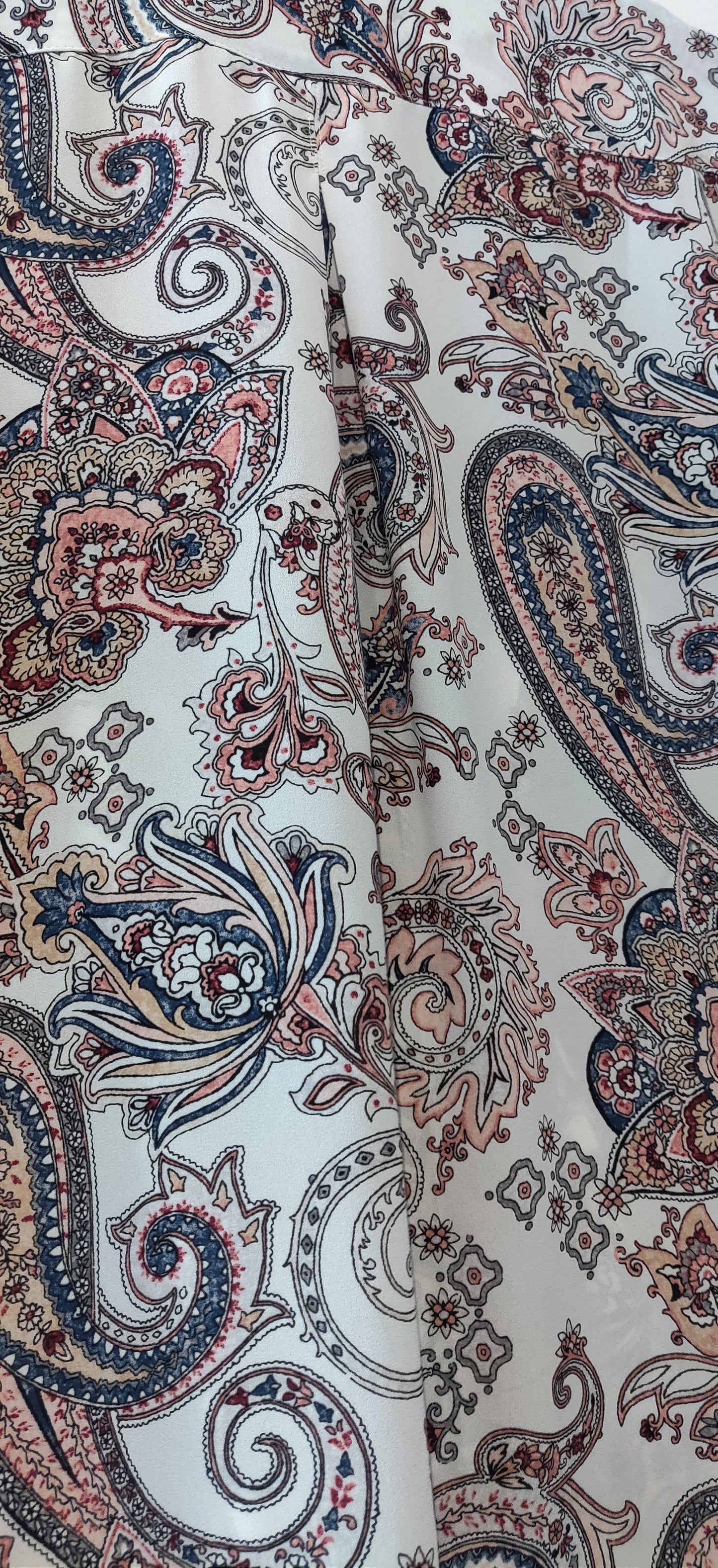 White House Black Market Warp Floral Shirt